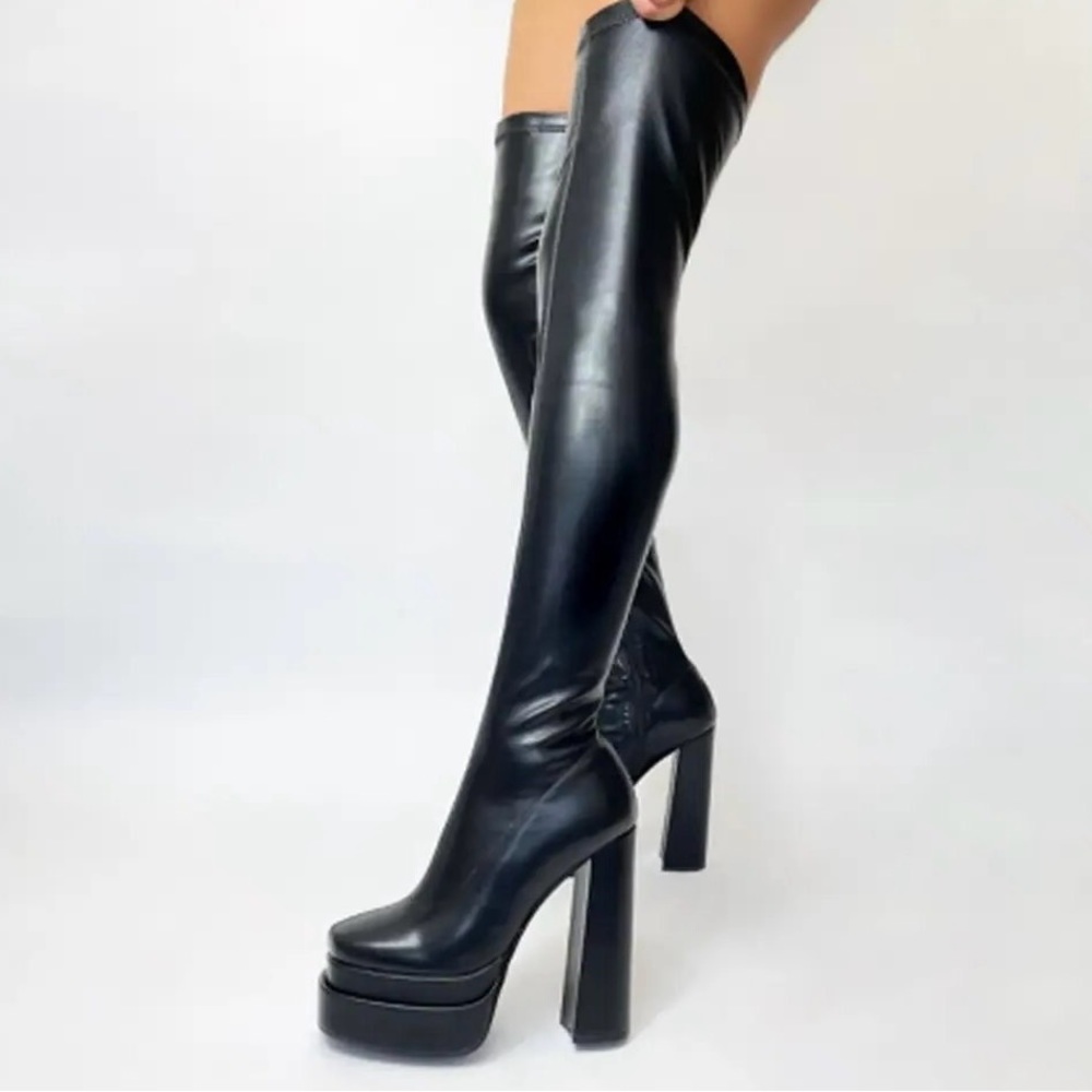 Sexy Ladies Platform